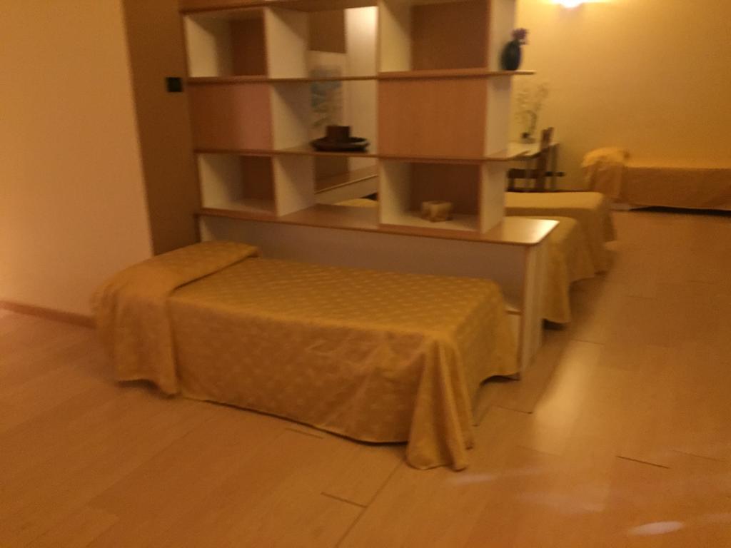 Nuovo Hotel Vigevano Oda fotoğraf