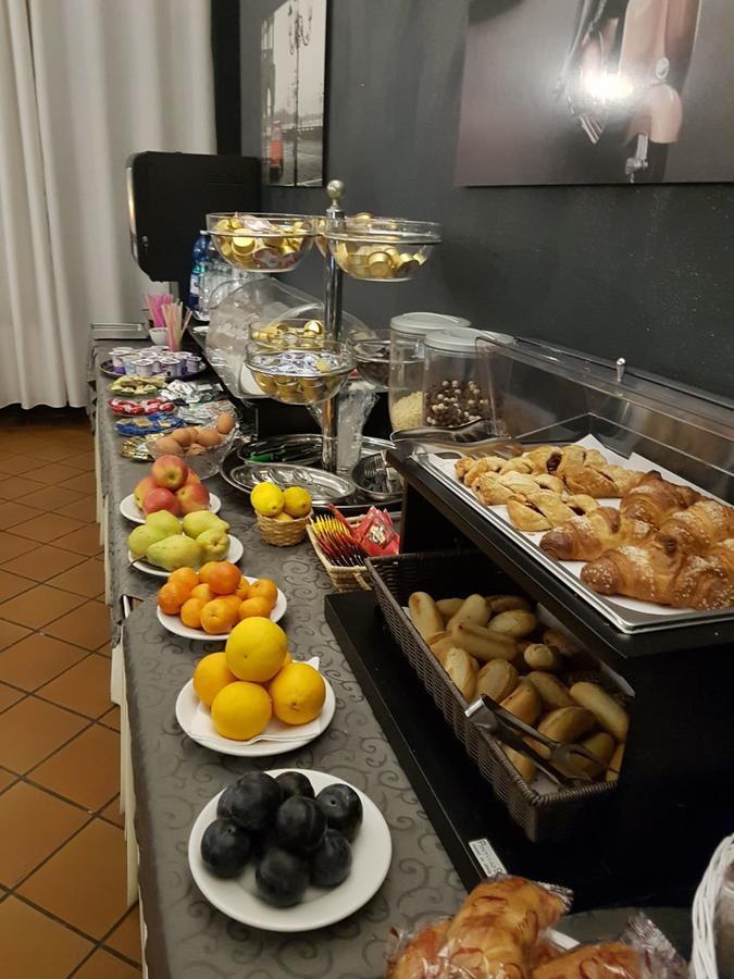 Nuovo Hotel Vigevano Dış mekan fotoğraf