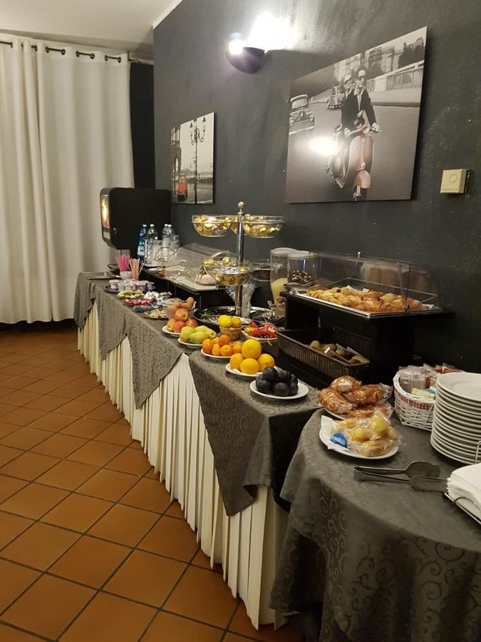 Nuovo Hotel Vigevano Dış mekan fotoğraf