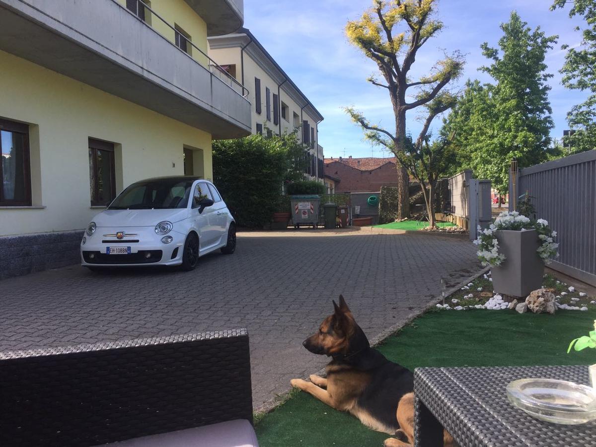 Nuovo Hotel Vigevano Dış mekan fotoğraf